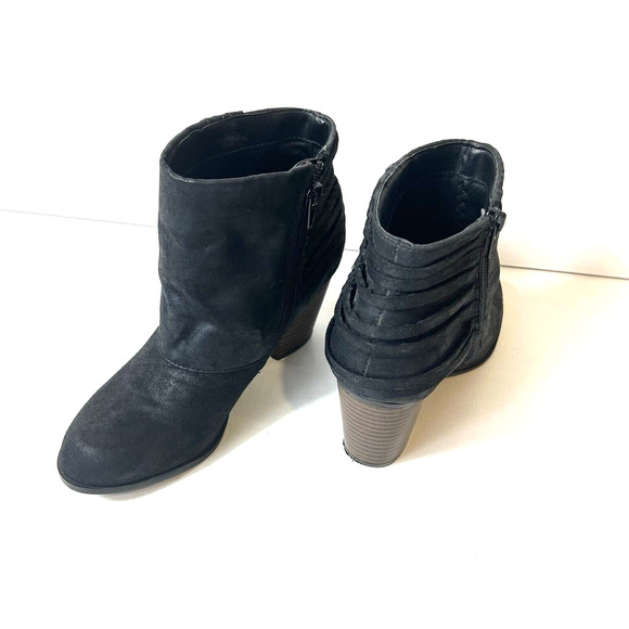 Fergalicious Womens Sz 6M Bootie Ankle Zip Boots Black Faux Leather Heel Comfort - Picture 3 of 12